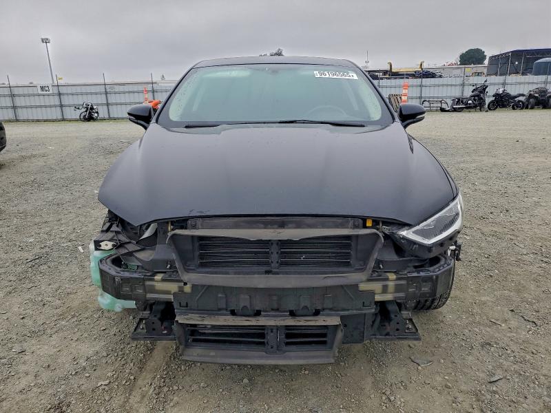 Photo 5 from auction – 2017 FORD FUSION SE with VIN 3FA6P0LU0HR264907