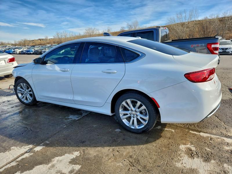Photo 2 from auction – 2015 CHRYSLER 200 LIMITE with VIN 1C3CCCAB4FN532177