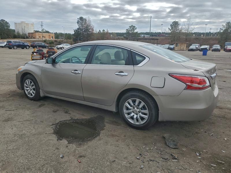 Photo 2 from auction – 2015 NISSAN ALTIMA 2.5 with VIN 1N4AL3AP7FC162925