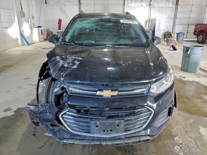 Photo 5 from auction – 2022 CHEVROLET TRAX 1LT with VIN KL7CJPSM0NB566283