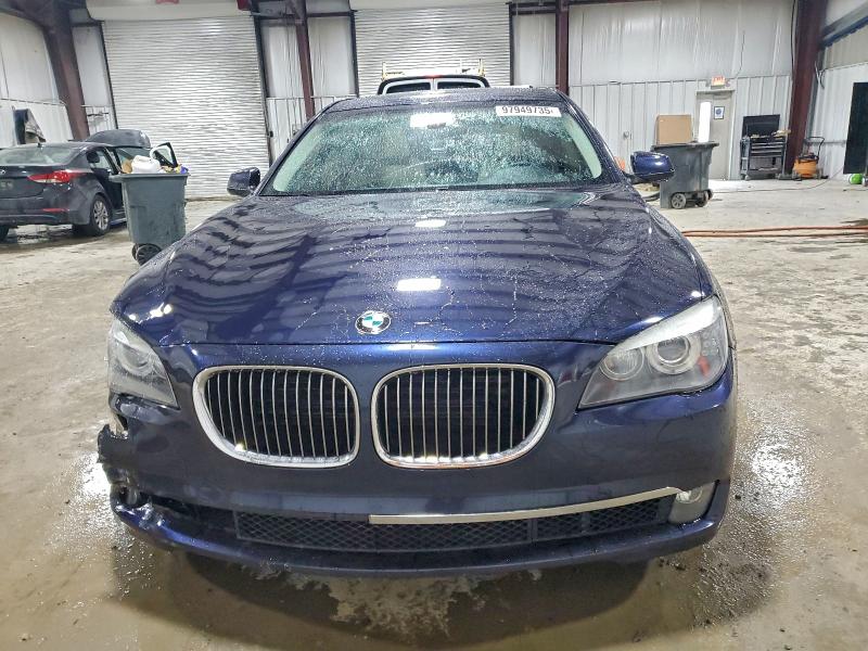 Photo 5 from auction – 2011 BMW 740 with VIN WBAKB4C52BC574468