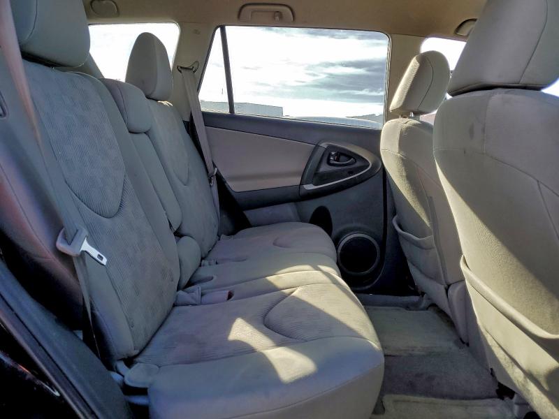 Photo 11 from auction – 2012 TOYOTA RAV4 with VIN 2T3BF4DV9CW266623