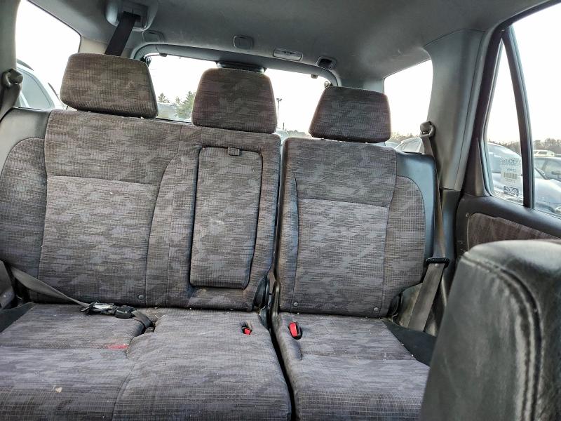 Photo 10 from auction – 2004 HONDA CR-V LX with VIN JHLRD68454C019706