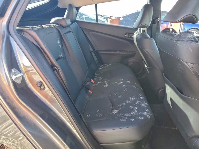Photo 10 from auction – 2017 TOYOTA PRIUS with VIN JTDKARFU7H3045774