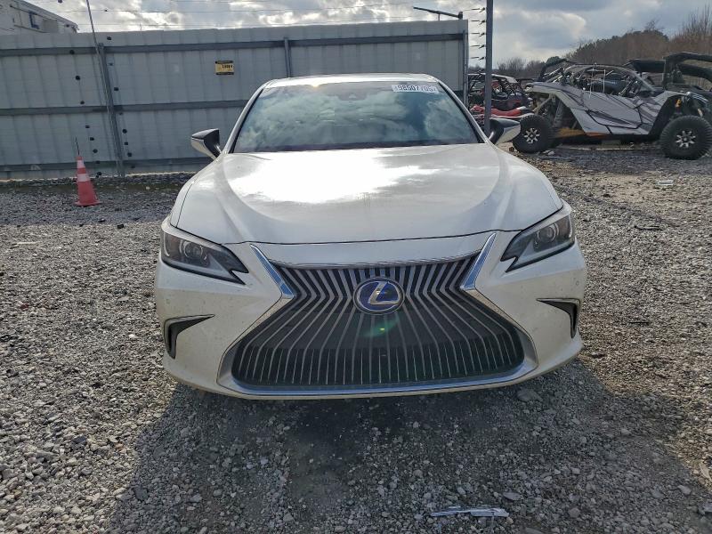 Photo 5 from auction – 2020 LEXUS ES 300H with VIN 58AD21B16LU012517