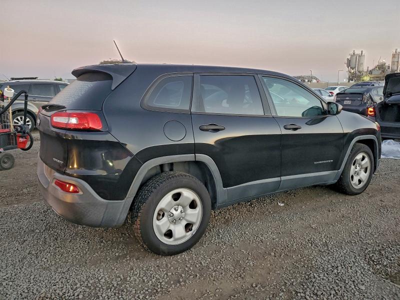 Photo 3 from auction – 2014 JEEP CHEROKEE S with VIN 1C4PJLAB4EW123916