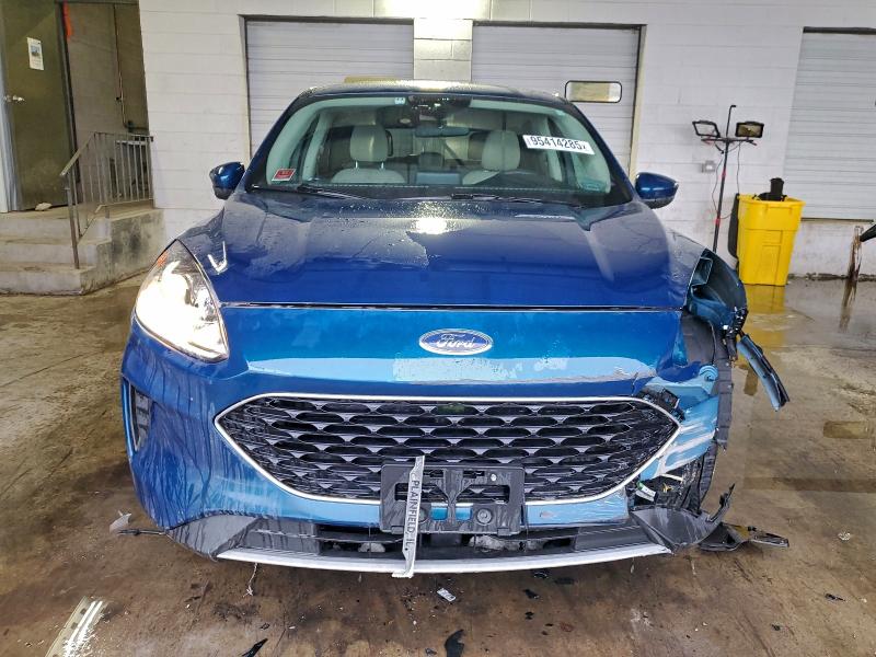 Photo 5 from auction – 2020 FORD ESCAPE SE with VIN 1FMCU9G66LUB64040