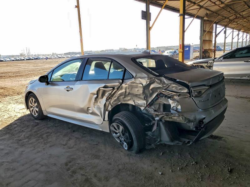 Photo 2 from auction – 2022 TOYOTA COROLLA LE with VIN 5YFEPMAE1NP277210