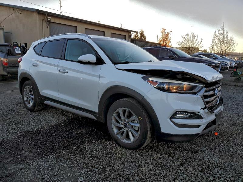 Photo 4 from auction – 2017 HYUNDAI TUCSON LIM with VIN KM8J3CA47HU527659