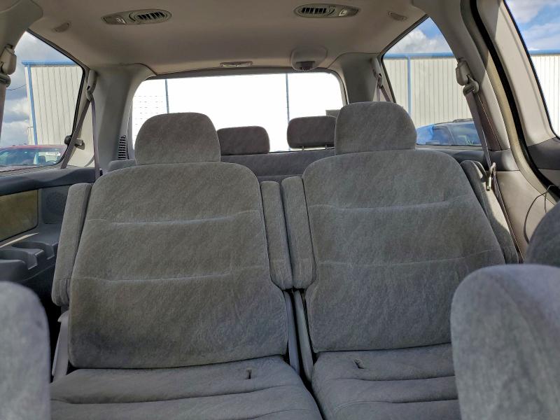 Photo 10 from auction – 2000 HONDA ODYSSEY EX with VIN 2HKRL1868YH571439