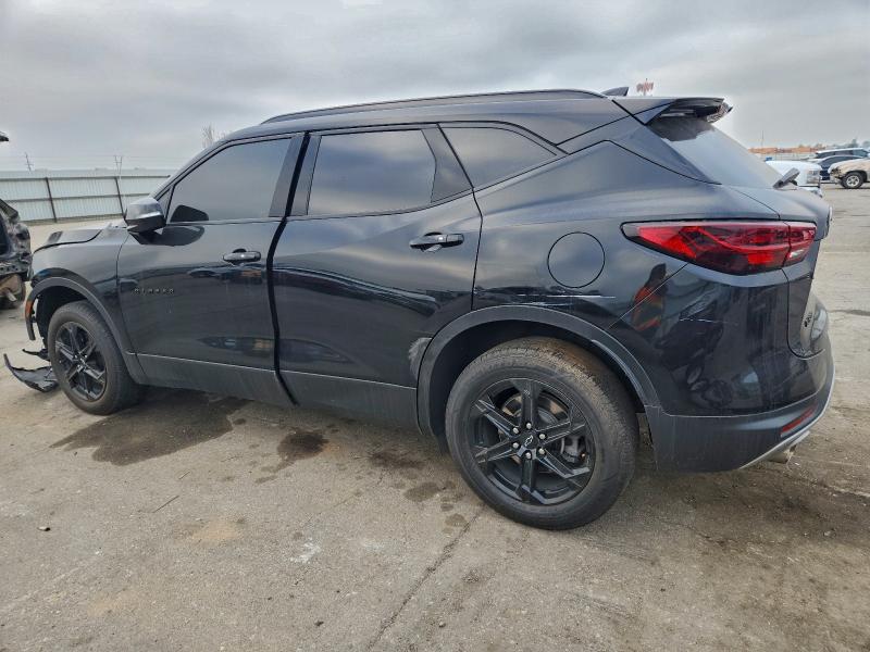 Photo 2 from auction – 2023 CHEVROLET BLAZER 3LT with VIN 3GNKBDR44PS146475