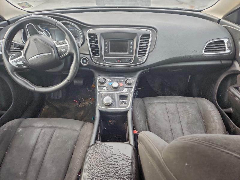 Photo 8 from auction – 2016 CHRYSLER 200 LIMITE with VIN 1C3CCCAB2GN103542