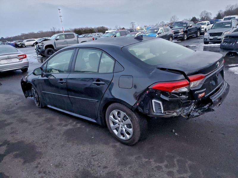 Photo 2 from auction – 2025 TOYOTA COROLLA LE with VIN JTDBCMFE9S3092897