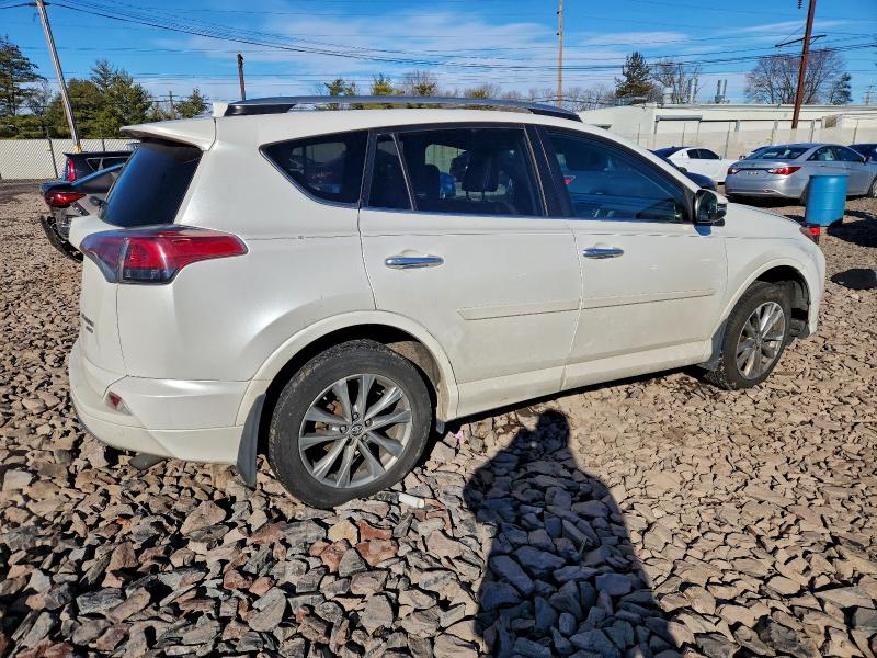 Photo 3 from auction – 2017 TOYOTA RAV4 LIMIT with VIN 2T3DFREV7HW558024