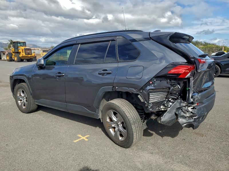 Photo 2 from auction – 2023 TOYOTA RAV4 with VIN JTMRWRFV9PD172219