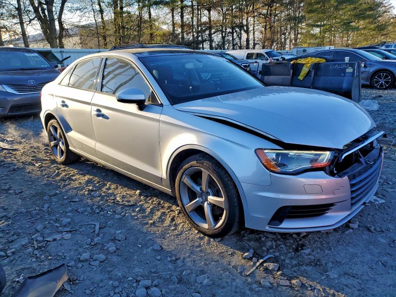 Photo 4 from auction – 2015 AUDI A3 PREMIUM with VIN WAUBFGFF9F1008917