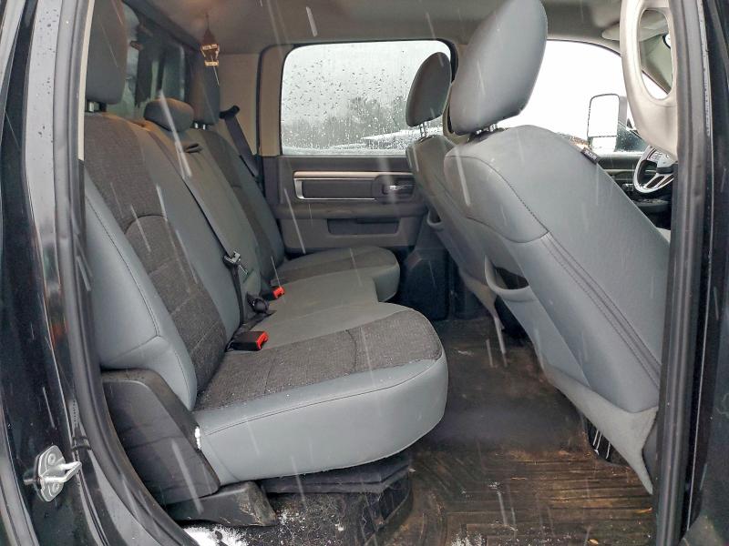 Photo 10 from auction – 2018 RAM 1500 SLT with VIN 1C6RR7LM3JS244162