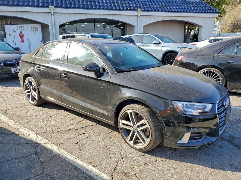 Photo 4 from auction – 2017 AUDI A3 PREMIUM with VIN WAUAUGFF0H1079847