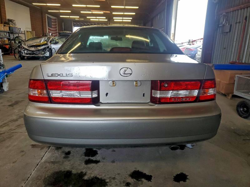Foto 6 de la subasta – 2001 LEXUS ES 300 con VIN JT8BF28G215111902