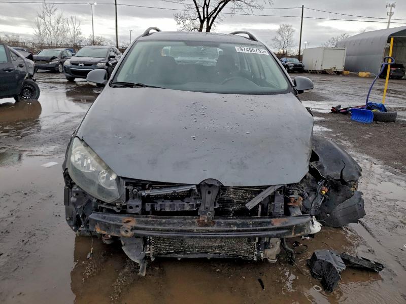 Photo 5 from auction – 2014 VOLKSWAGEN JETTA with VIN 3VWPL7AJ3EM609834