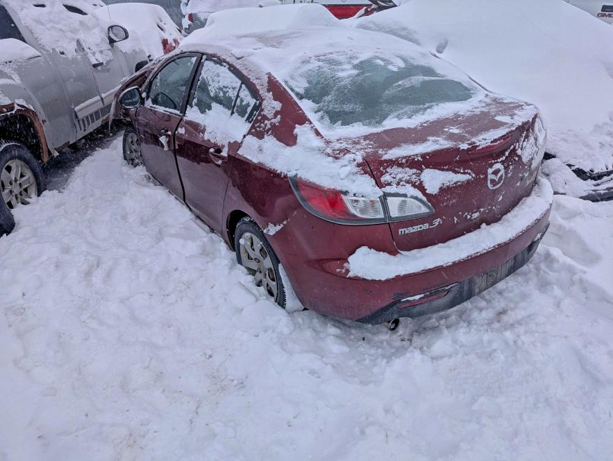 Photo 2 from auction – 2010 MAZDA 3 I with VIN JM1BL1SF0A1118956