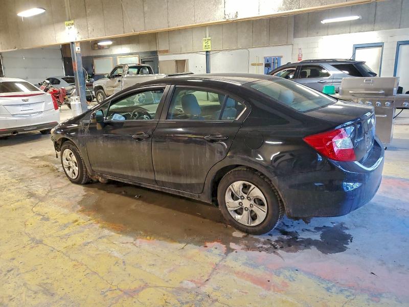 Photo 2 from auction – 2012 HONDA CIVIC LX with VIN 19XFB2F5XCE025888