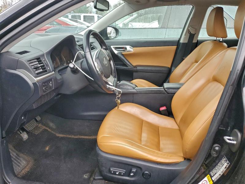 Photo 7 from auction – 2012 LEXUS CT 200 with VIN JTHKD5BH7C2080577