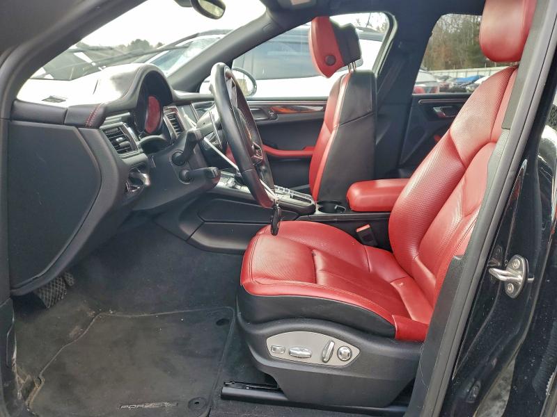Photo 7 from auction – 2018 PORSCHE MACAN with VIN WP1AA2A57JLB06001