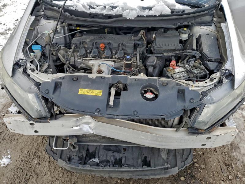 Photo 11 from auction – 2015 HONDA CIVIC LX with VIN 19XFB2F5XFE031405