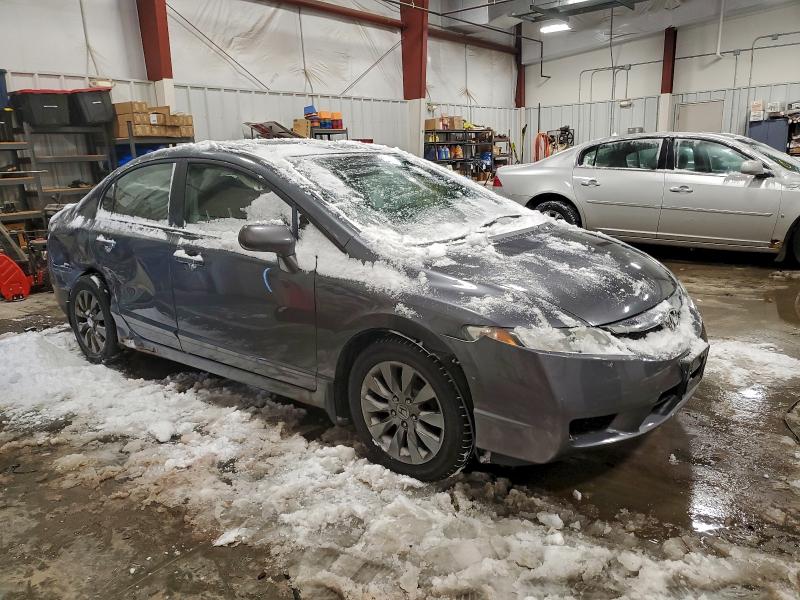 Zdjęcie 4 z aukcji – 2010 HONDA CIVIC 4D z VIN 19XFA1F88AE003604