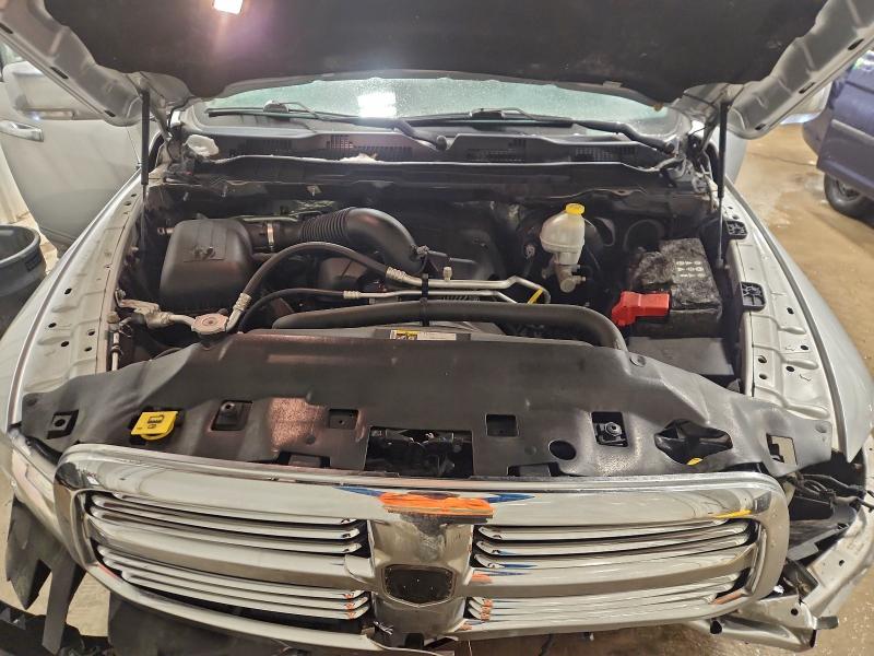 Photo 11 from auction – 2016 RAM 1500 SLT with VIN 3C6RR7LT4GG250768