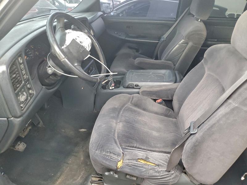 Photo 7 from auction – 2002 CHEVROLET SILVER1500 with VIN 2GCEK19T521233818