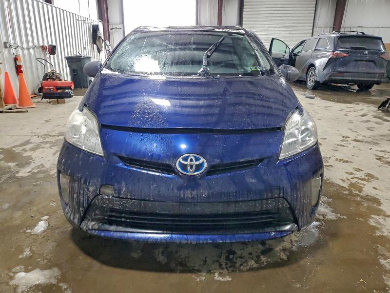Photo 5 from auction – 2015 TOYOTA PRIUS with VIN JTDKN3DU7F0411719