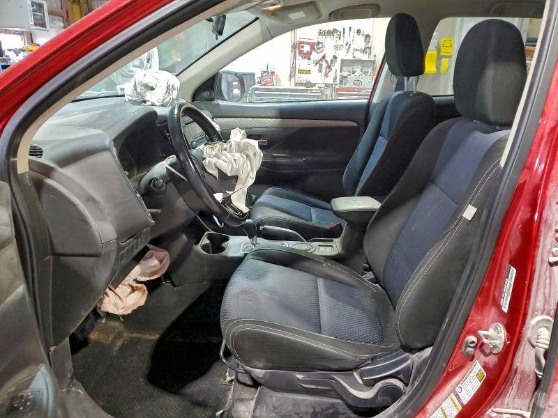 Photo 7 from auction – 2016 MITSUBISHI OUTLANDER with VIN JA4AD2A30GZ003686