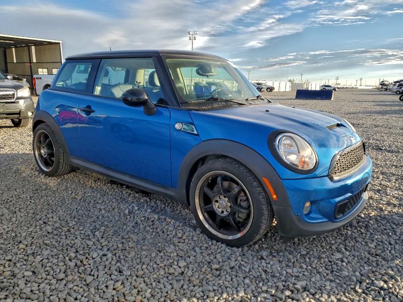 Photo 4 from auction – 2012 MINI COOPER S with VIN WMWSV3C53CTY26120