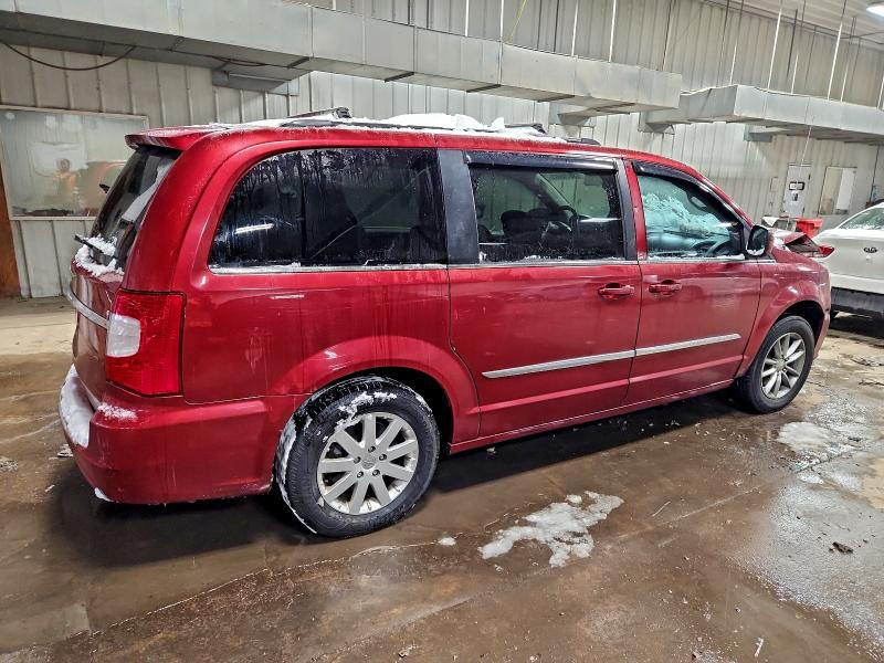 Photo 3 from auction – 2013 CHRYSLER TOWN & COU with VIN 2C4RC1BG2DR706655