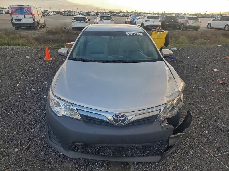 Фото 5 с аукциона – 2012 TOYOTA CAMRY BASE с VIN 4T4BF1FK2CR176648