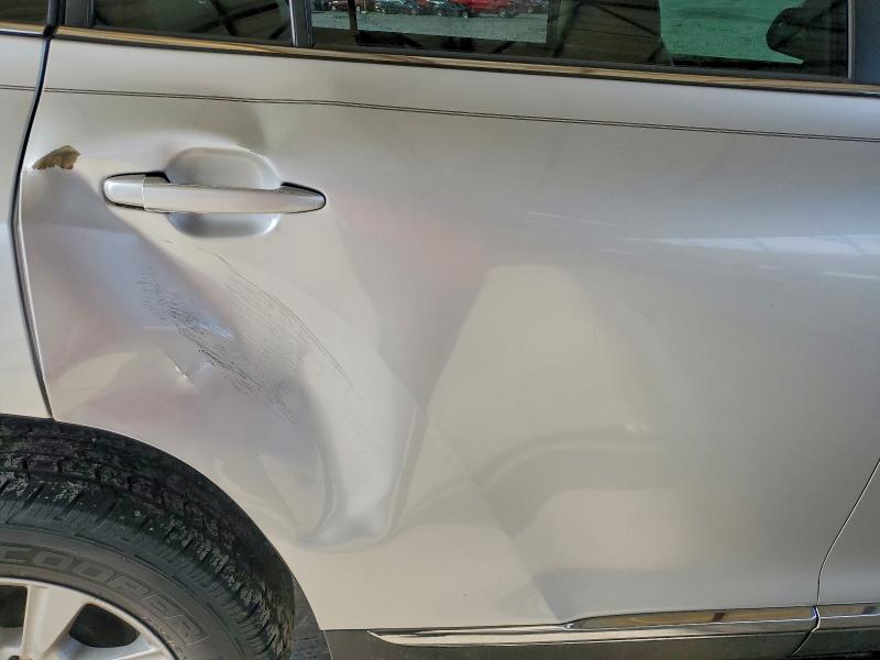 Photo 10 from auction – 2013 TOYOTA HIGHLANDER with VIN 5TDBK3EH9DS274190