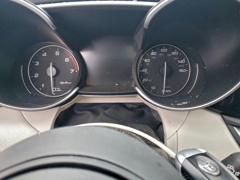Photo 9 from auction – 2020 ALFA ROMEO GIULIA with VIN ZARFANBN2L7630536