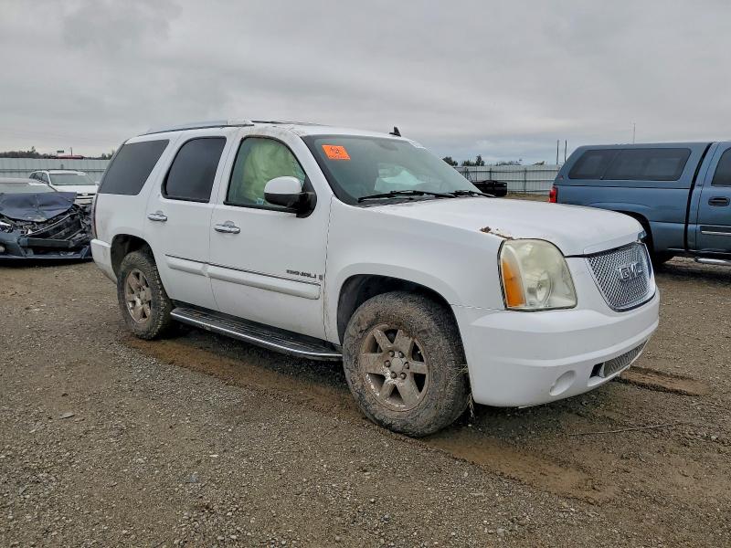 Photo 4 from auction – 2007 GMC YUKON with VIN 1GKFK63847J205595