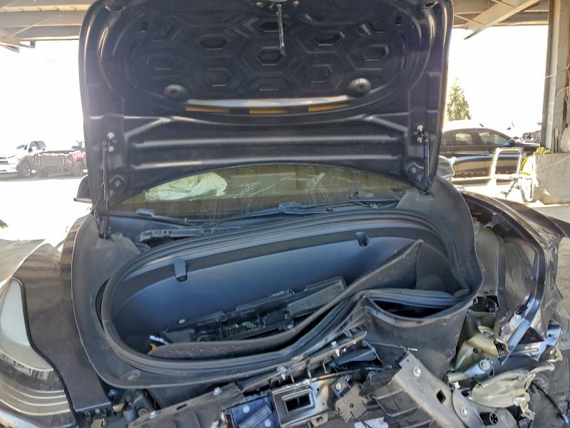 Photo 11 from auction – 2019 TESLA MODEL 3 with VIN 5YJ3E1EA0KF325676