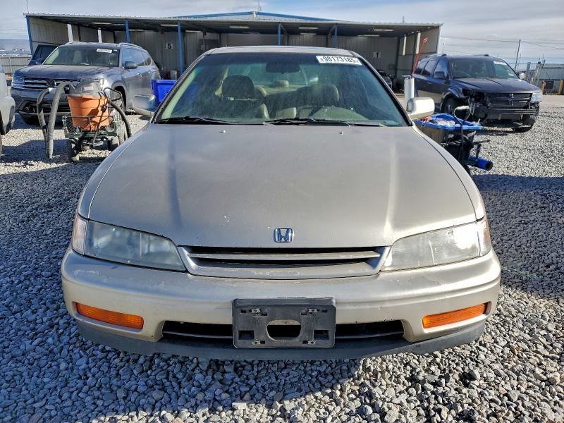 Photo 5 from auction – 1995 HONDA ACCORD EX with VIN 1HGCD7163SA005771