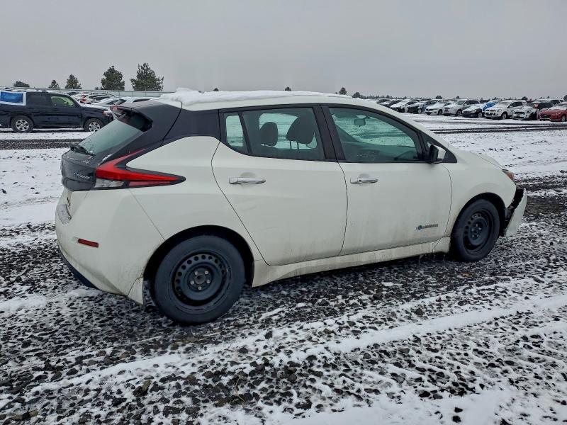 Photo 3 from auction – 2018 NISSAN LEAF S with VIN 1N4AZ1CP1JC306140