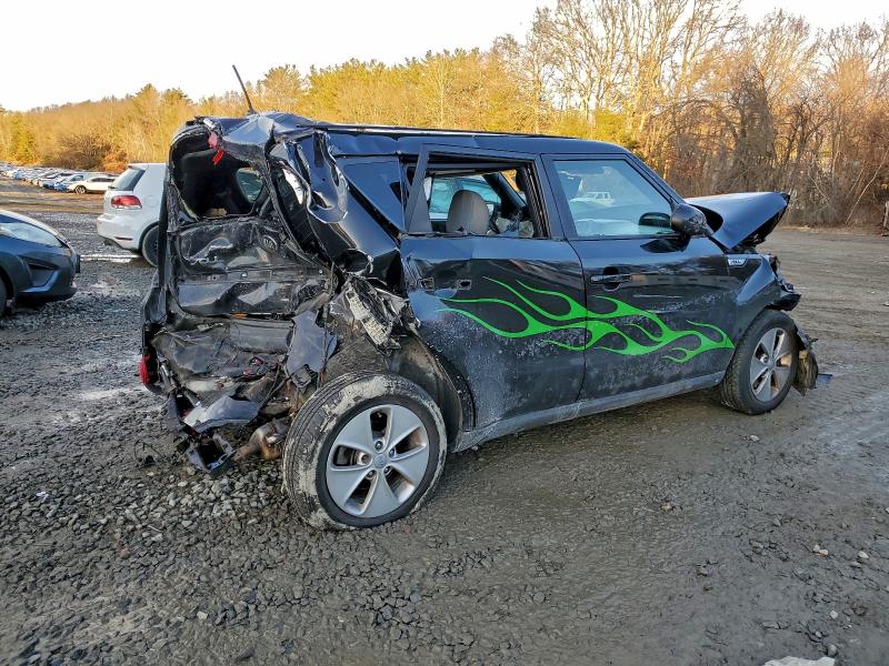 Photo 3 from auction – 2015 KIA SOUL with VIN KNDJN2A20F7151325