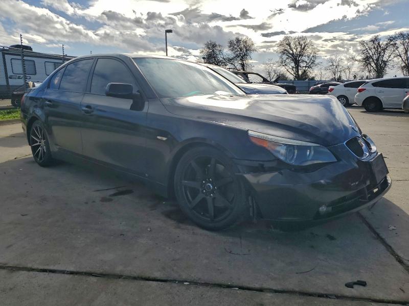 Photo 4 from auction – 2006 BMW 530 I with VIN WBANE73596CM32758