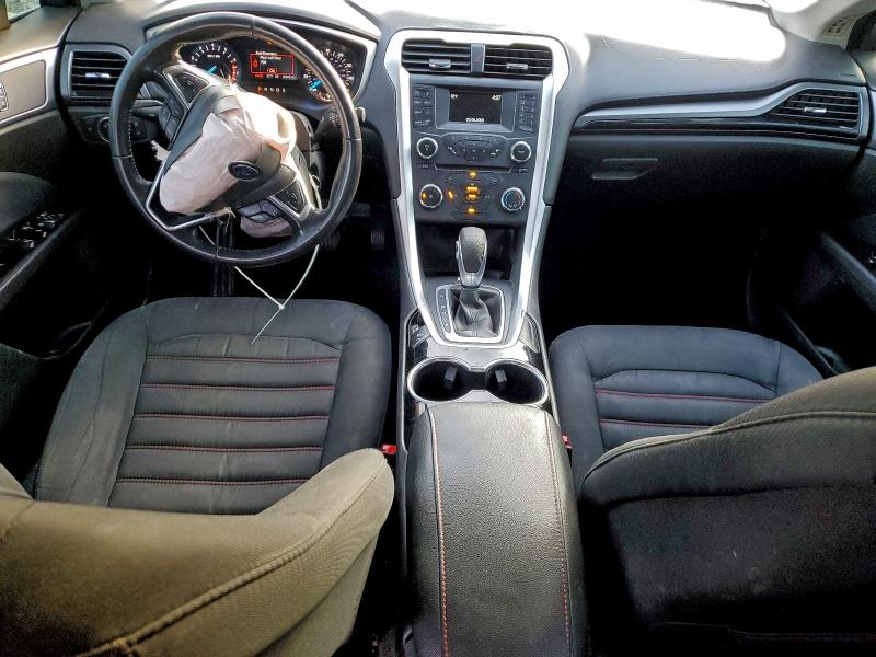 Photo 8 from auction – 2016 FORD FUSION SE with VIN 3FA6P0HD2GR318859