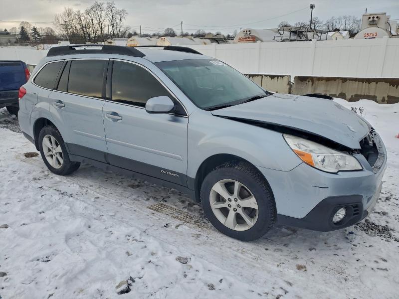 Photo 4 from auction – 2013 SUBARU OUTBACK 2. with VIN 4S4BRCJC3D3303167