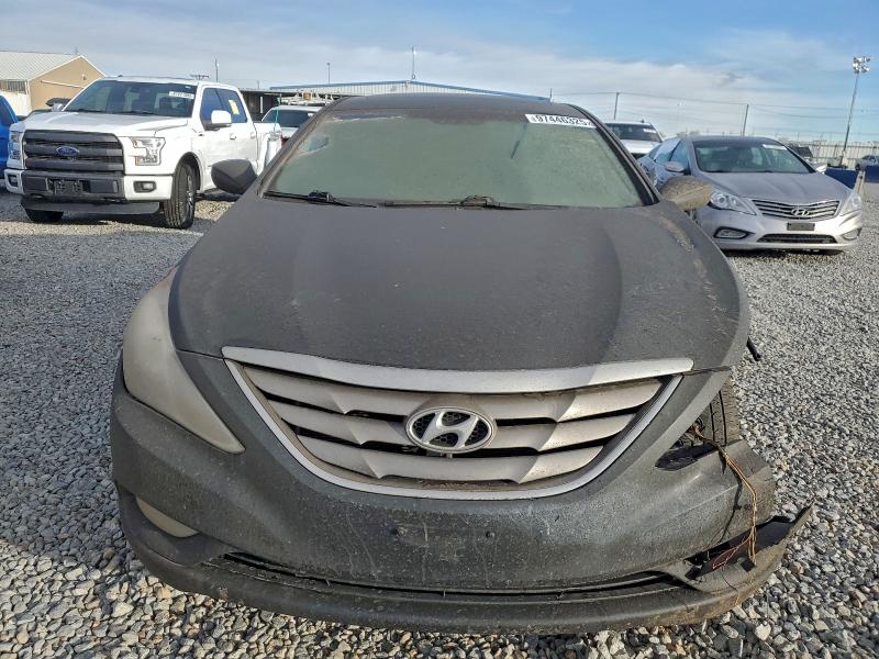Photo 5 from auction – 2013 HYUNDAI SONATA SE with VIN 5NPEC4AC0DH648427