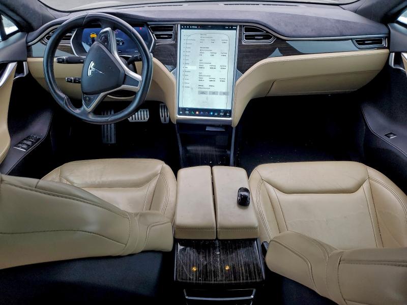Photo 8 from auction – 2015 TESLA MODEL S with VIN 5YJSA1E47FF110870