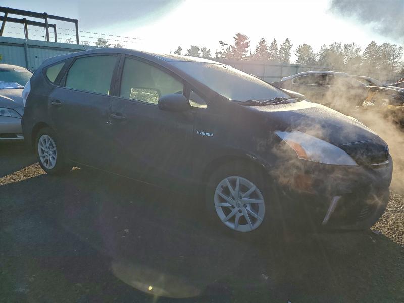 Photo 4 from auction – 2012 TOYOTA PRIUS V with VIN JTDZN3EU9C3105113